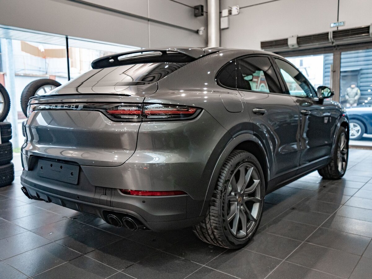 Check price and buy New Porsche Cayenne Coupé For Sale