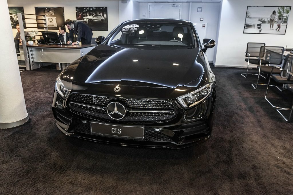 Check price and buy New Mercedes-Benz CLS 350 d (C257) For Sale
