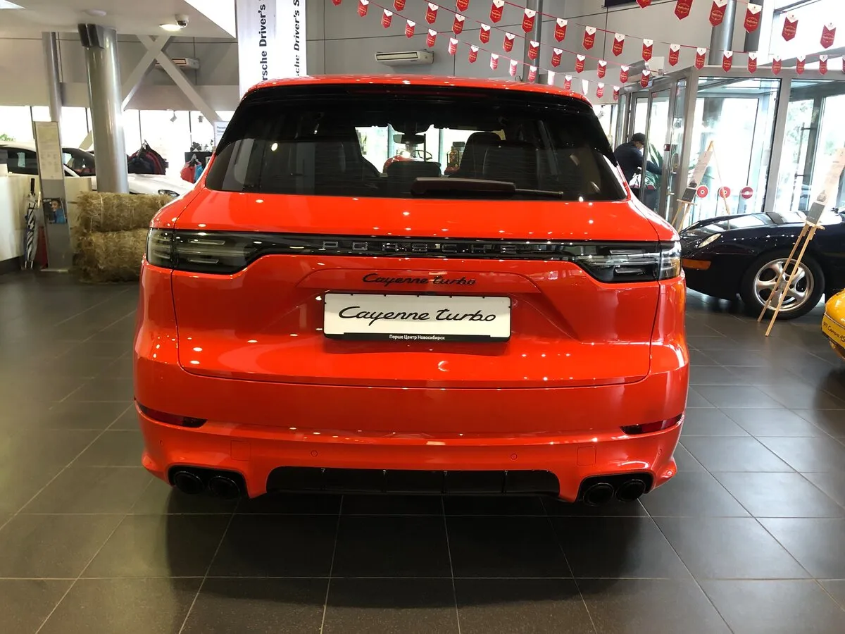 Buy New Porsche Cayenne Turbo