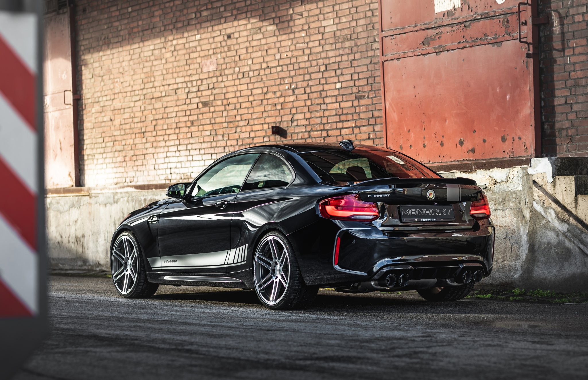 Check our price and buy an Manhart carbon fiber body kit for BMW M2 F87!