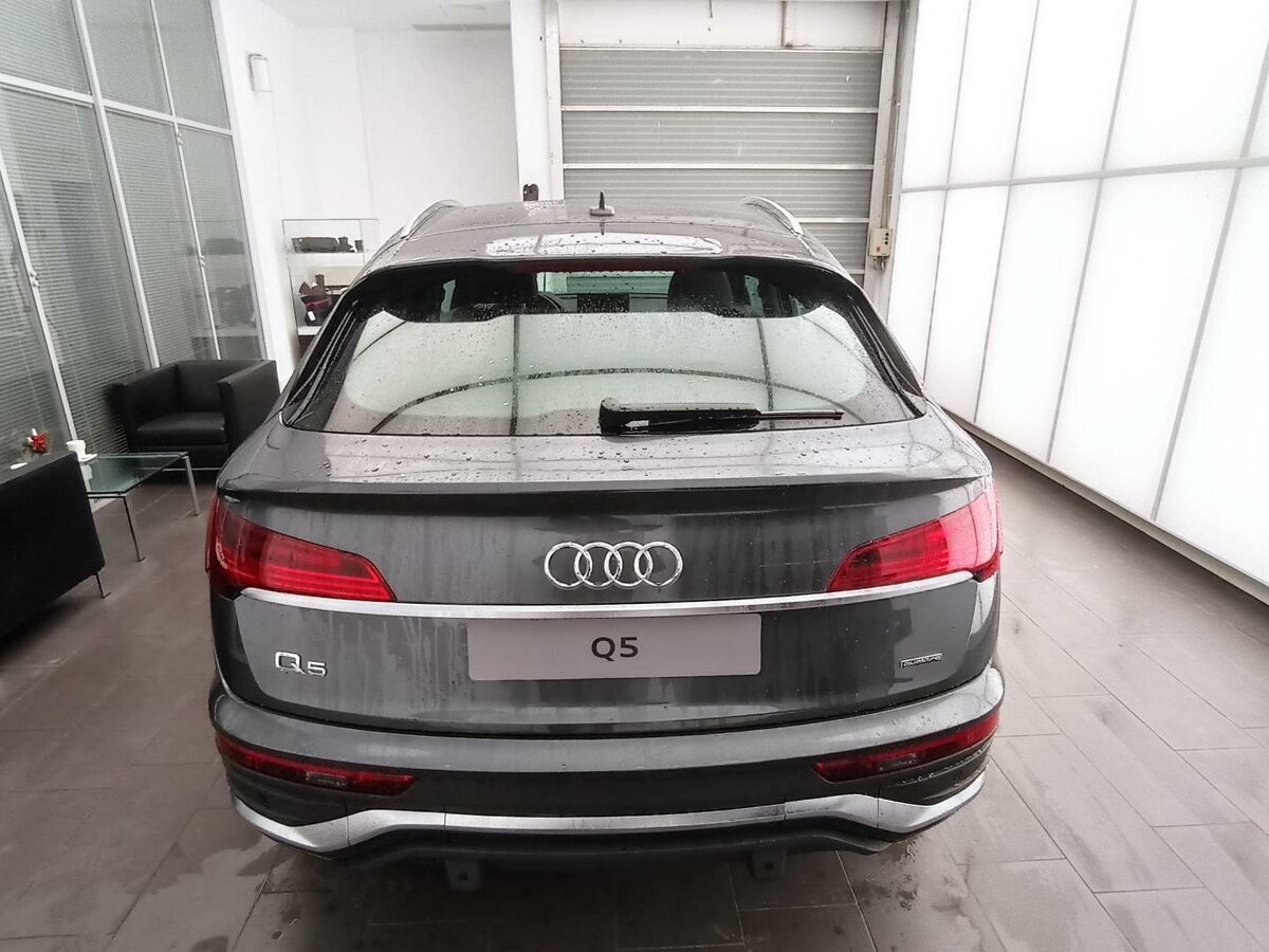 Check price and buy New Audi Q5 Sportback 45 TFSI (FY) For Sale