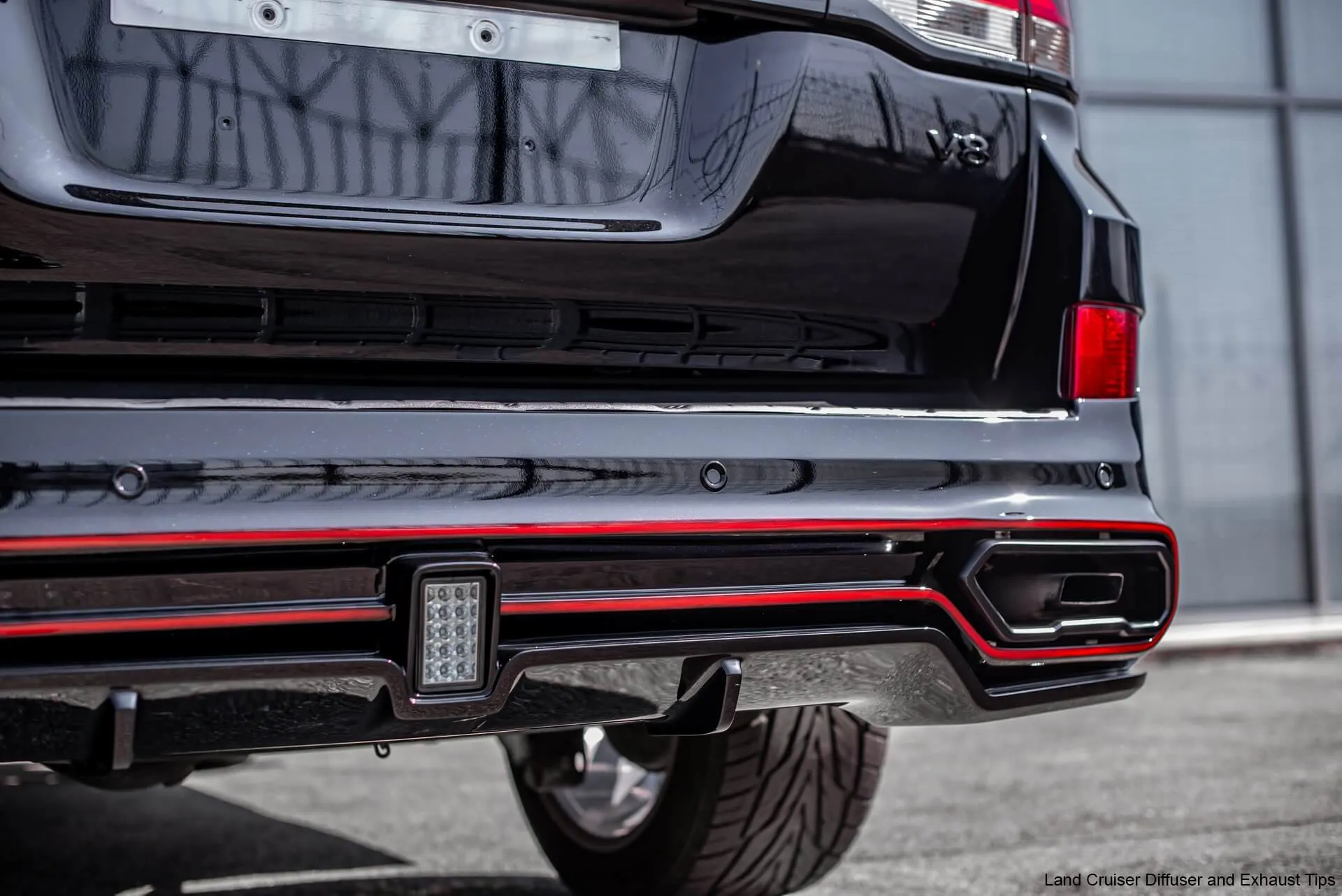 Check our price and buy SCL Performance body kit for Toyota Land Cruiser 200 Hakama