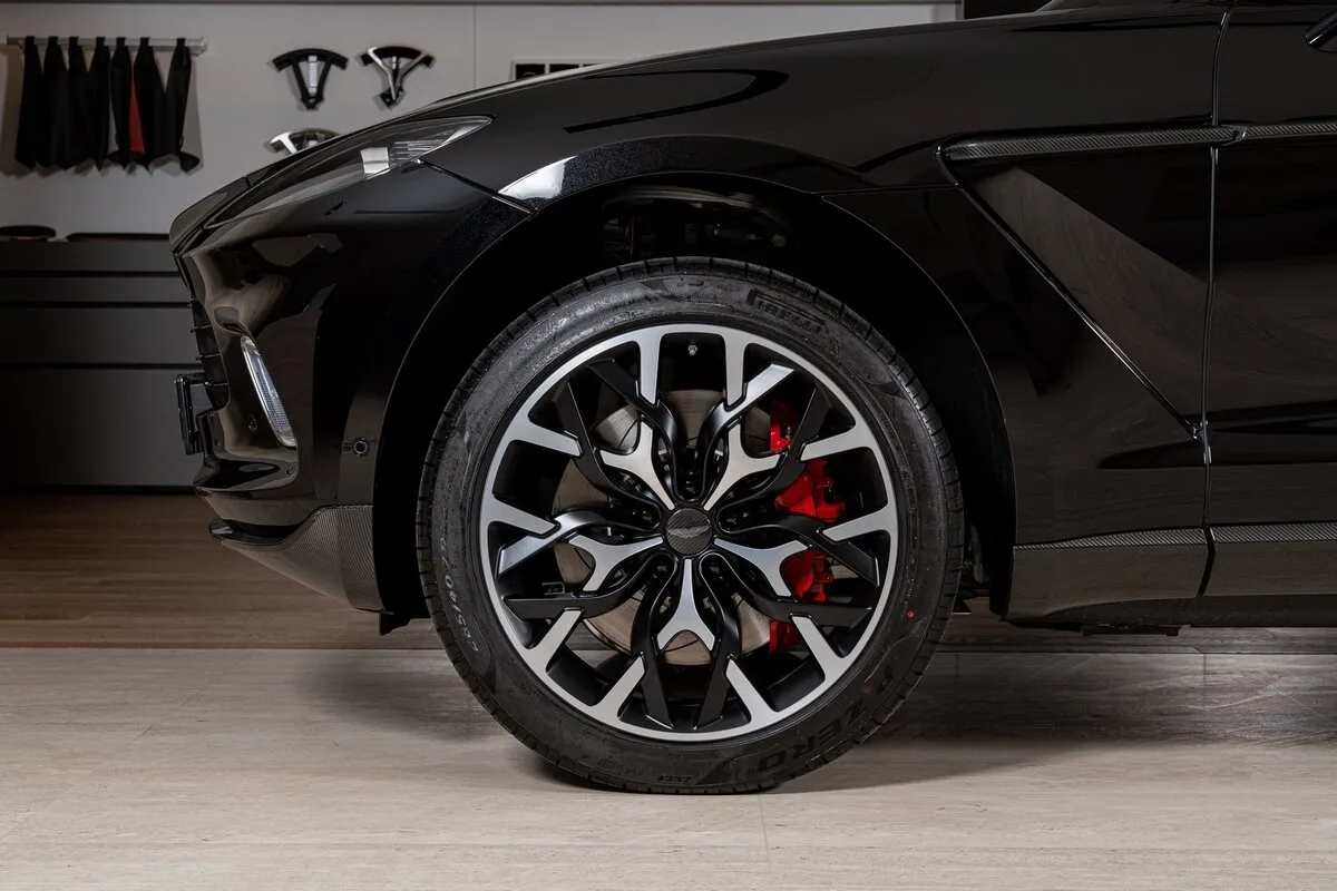 Buy New Aston Martin DBX