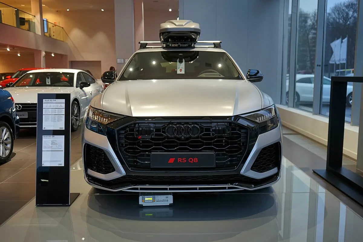 Buy New Audi RS Q8