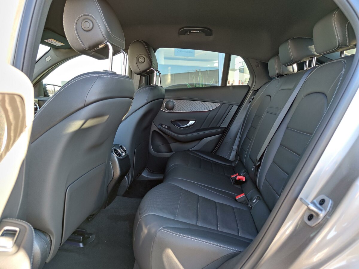 Check price and buy New Mercedes-Benz GLC Coupe 300 d (C253) Restyling For Sale