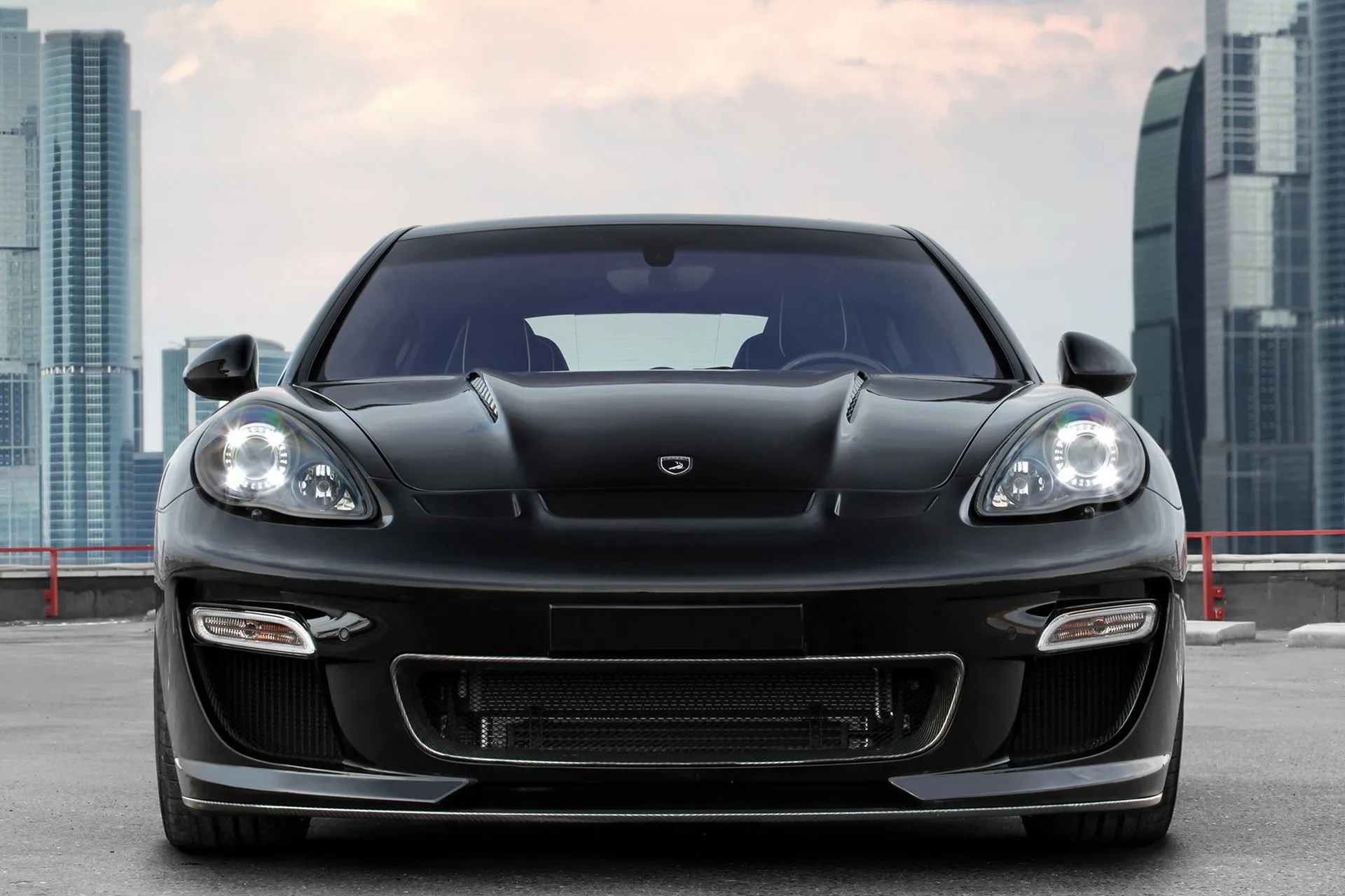 Check our price and buy Topcar Design body kit for Porsche Panamera GT