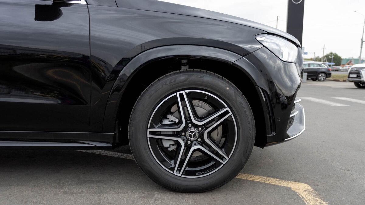 Check price and buy New Mercedes-Benz GLE 300 d (V167) For Sale