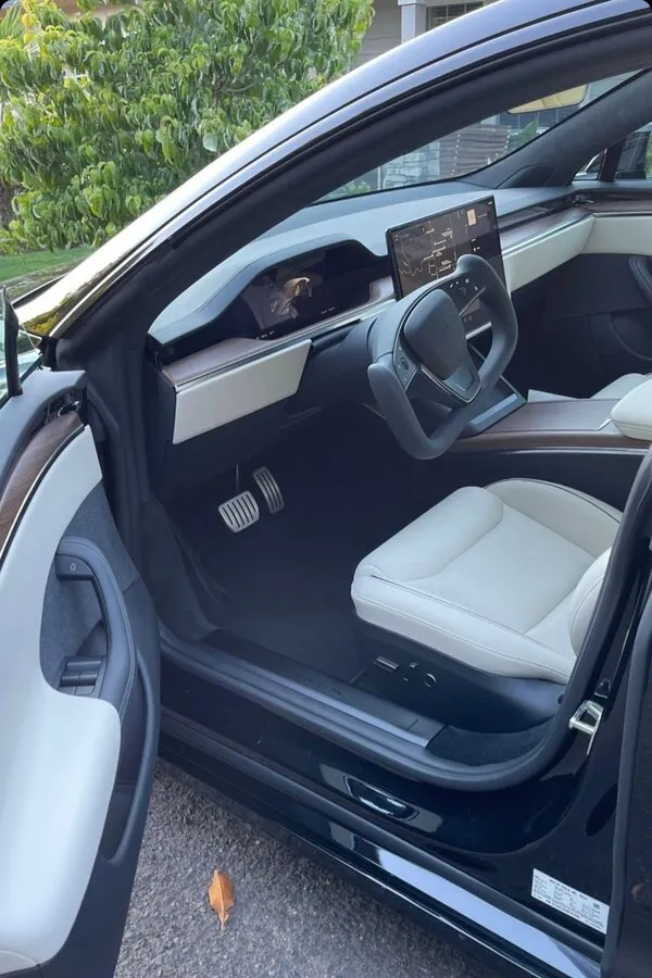 Buy New Tesla Model S Plaid Restyling 2