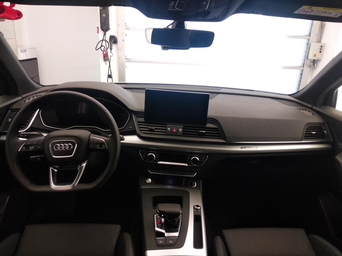 Check price and buy New Audi Q5 45 TFSI (FY) Restyling For Sale