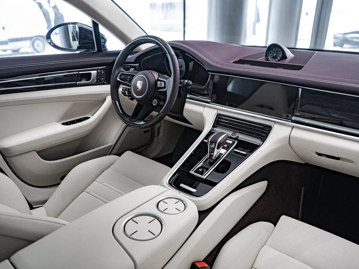 Check price and buy New Porsche Panamera 4 Restyling For Sale