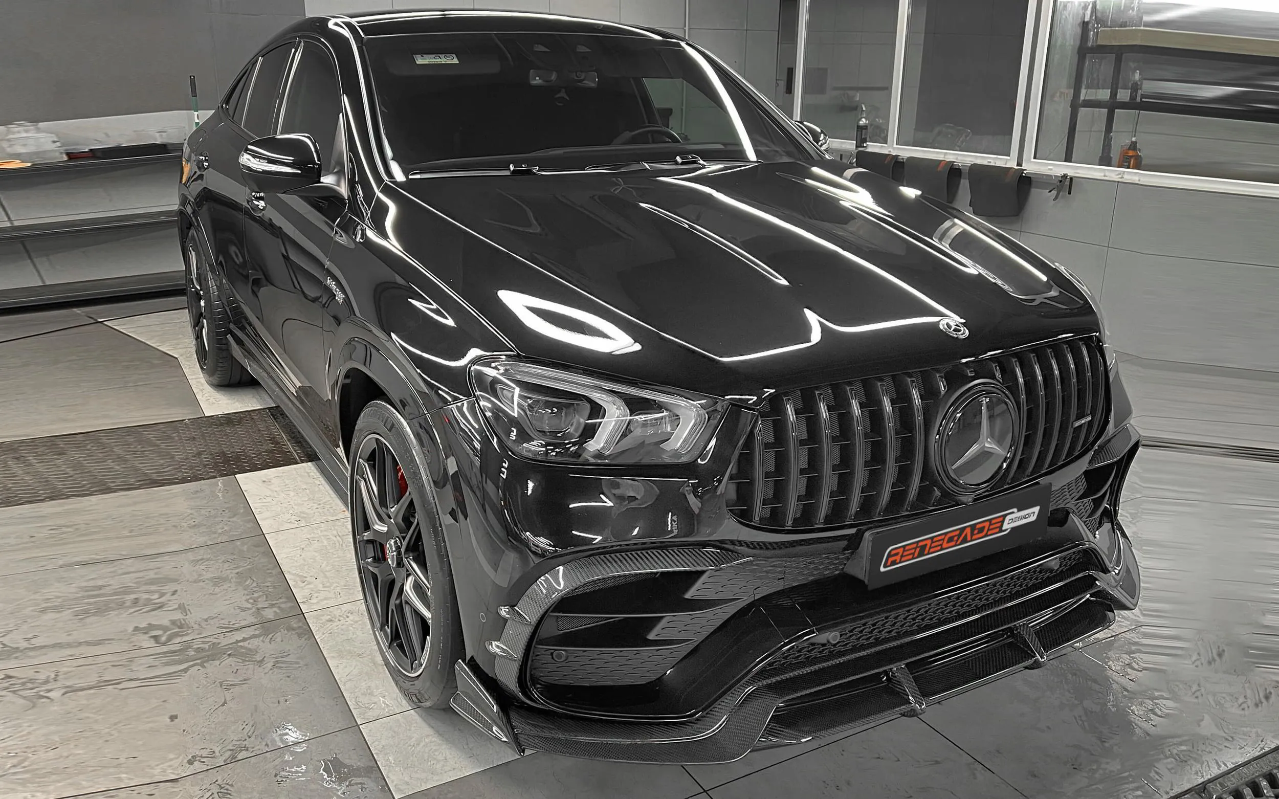 Front grille Renegade Design for Mercedes-Benz GLE Coupe C167