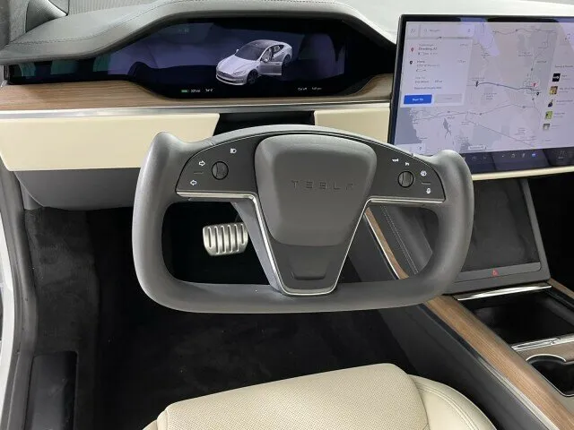 Check price and buy New Tesla Model S Plaid Restyling 2 For Sale