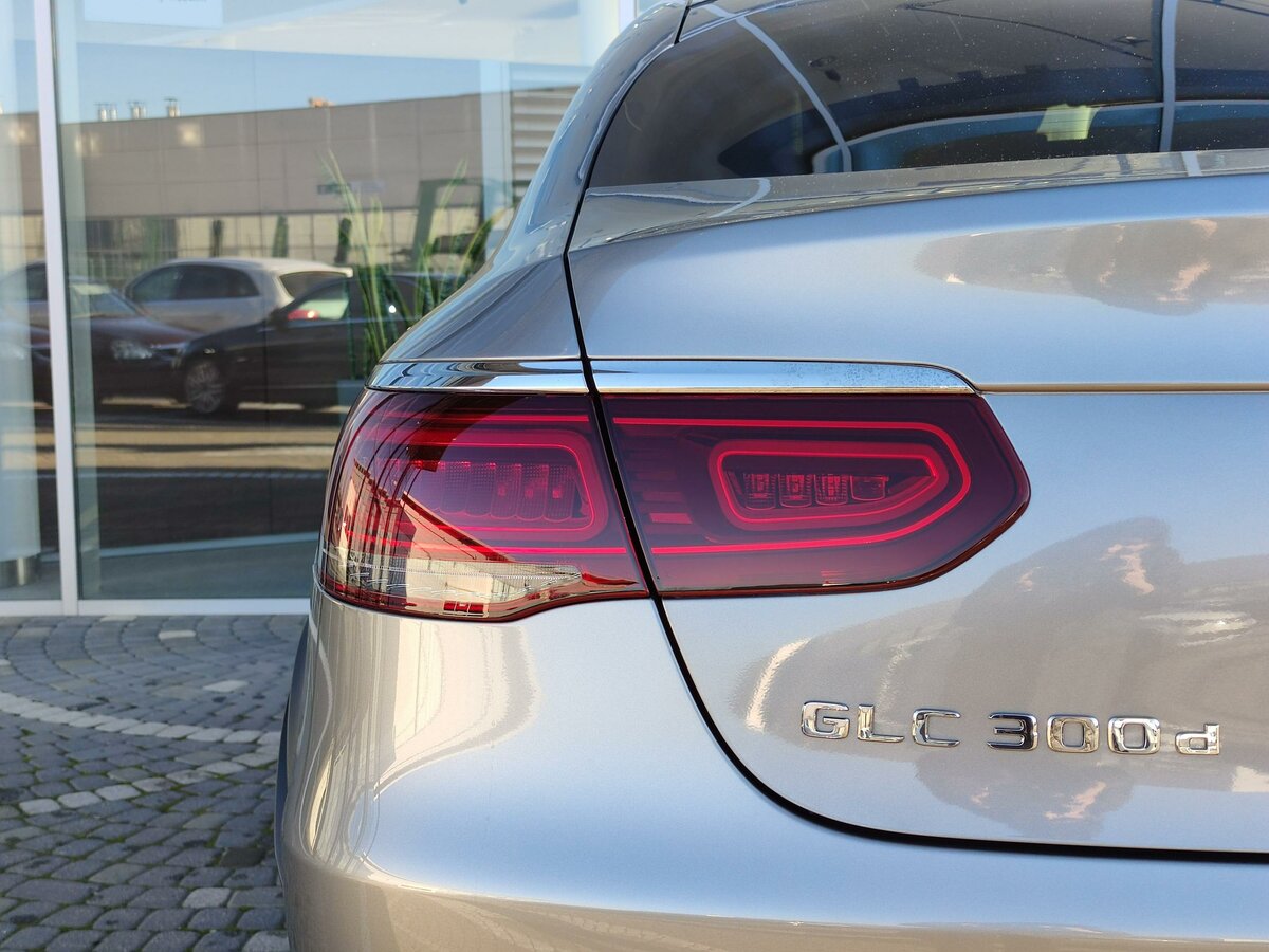 Check price and buy New Mercedes-Benz GLC Coupe 300 d (C253) Restyling For Sale