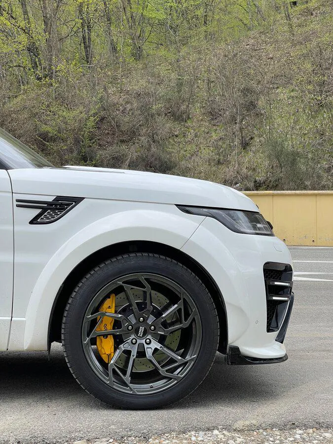 Check price and buy Renegade Design body kit for Land Rover Range Rover Sport 