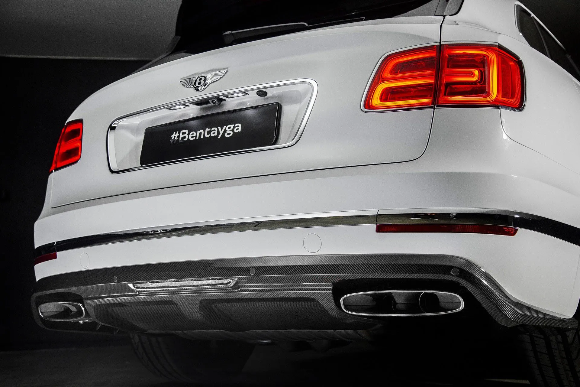 Check price and buy Carbon Fiber Body kit set for Bentley Bentayga