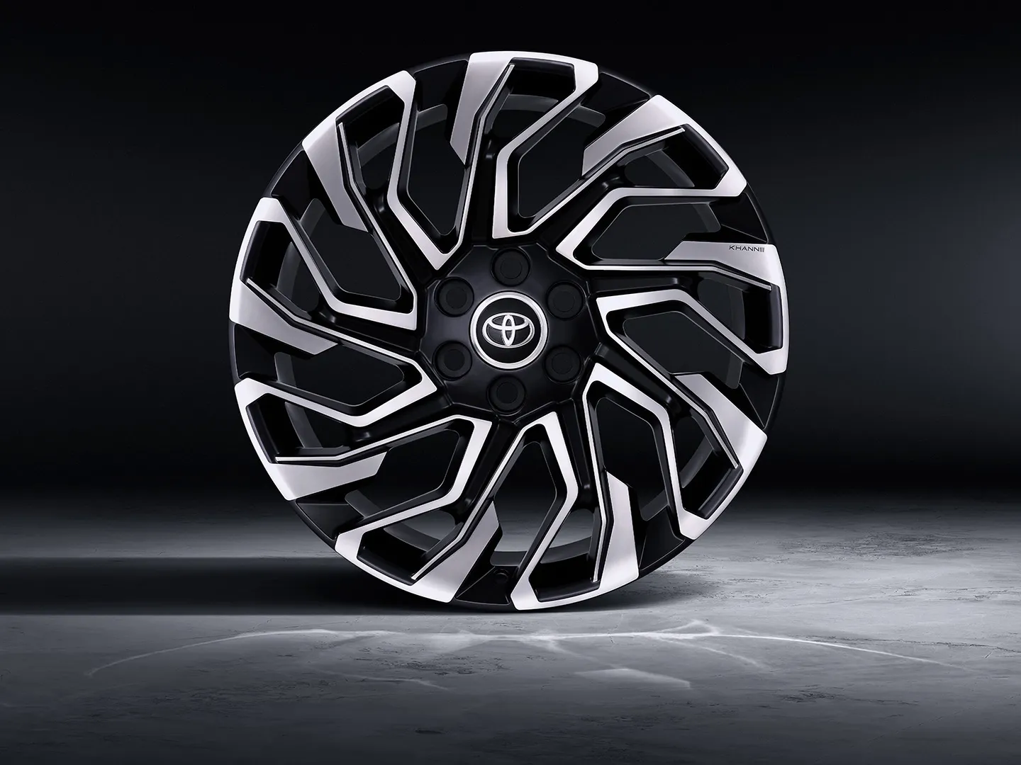 Khann KW LT2 Silver Black Satin — side view