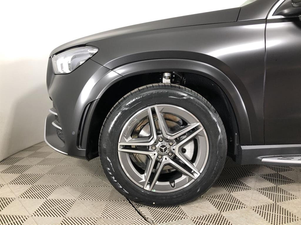 Check price and buy New Mercedes-Benz GLE 300 d (V167) For Sale
