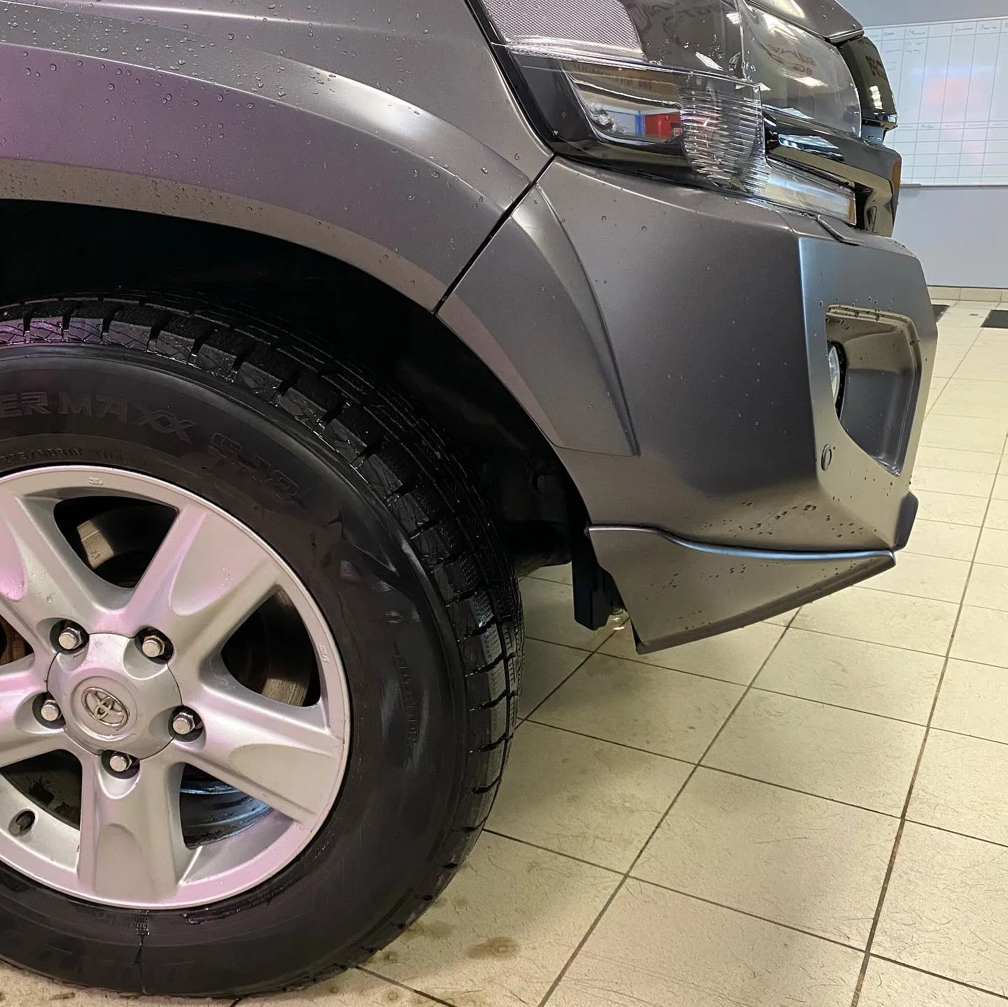 Check our price and buy Shikari body kit for Toyota Land Cruiser 200