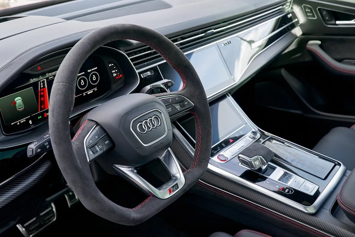 Buy New Audi RS Q8