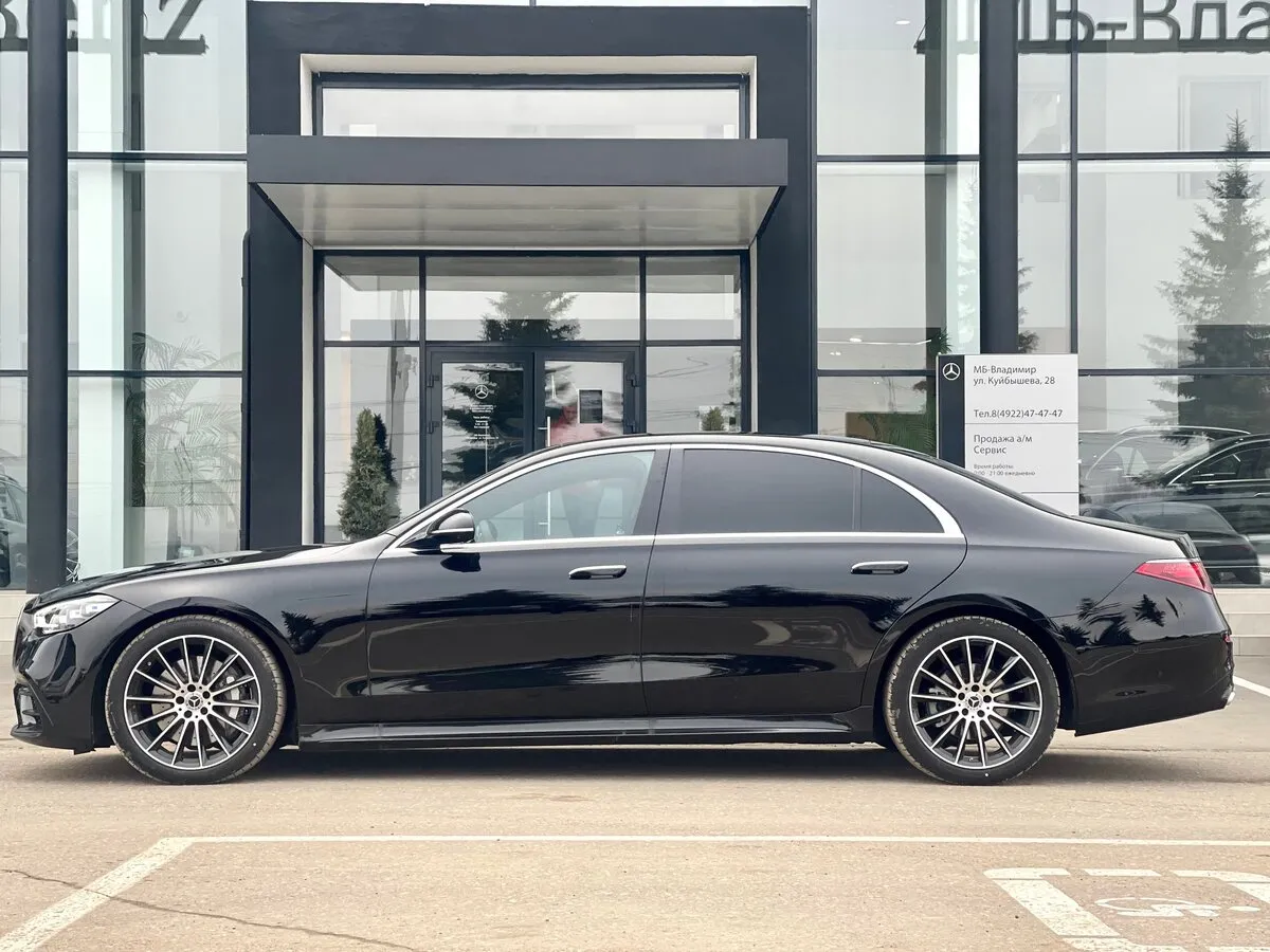 Check price and buy New Mercedes-Benz S-Class 350 d Long 4MATIC (W223) For Sale