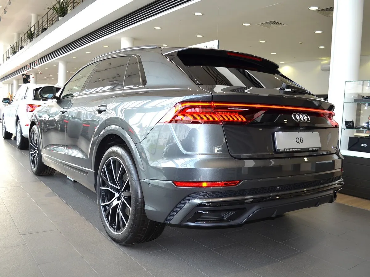 Buy New Audi Q8 45 TDI