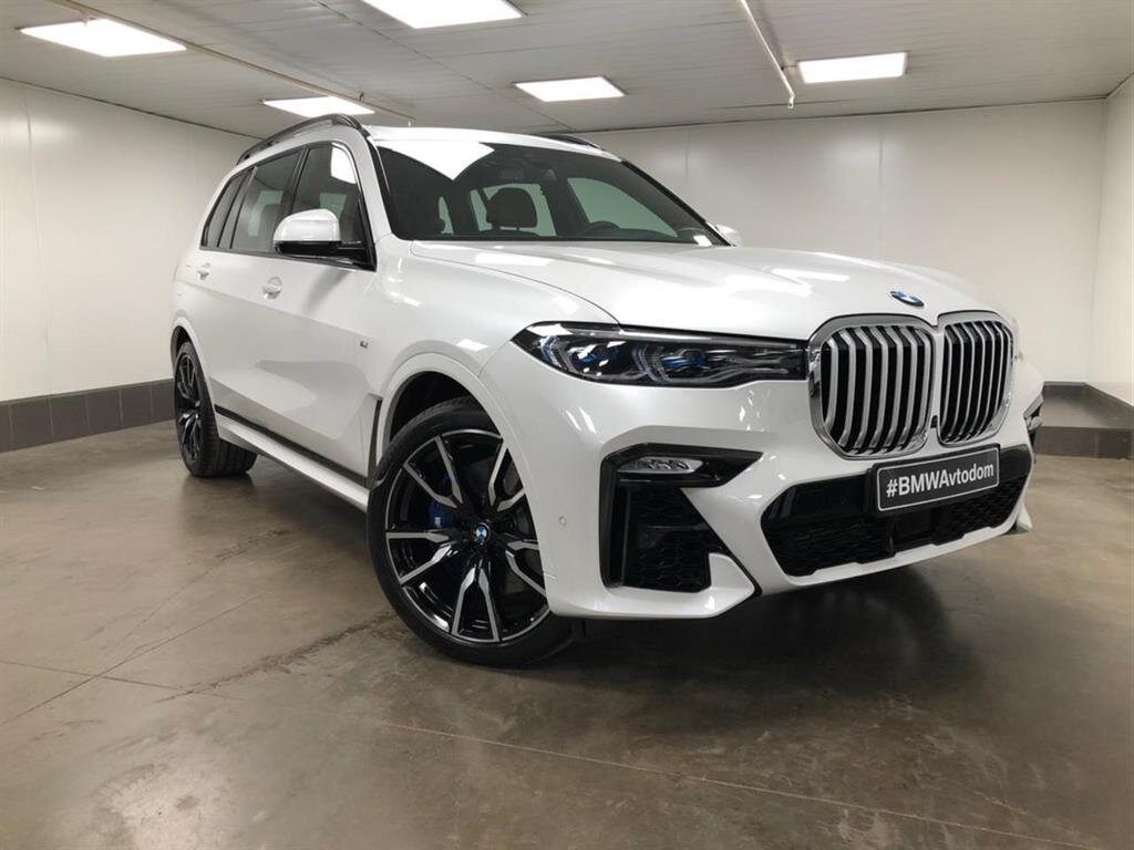 Check price and buy New BMW X7 40d (G07) For Sale