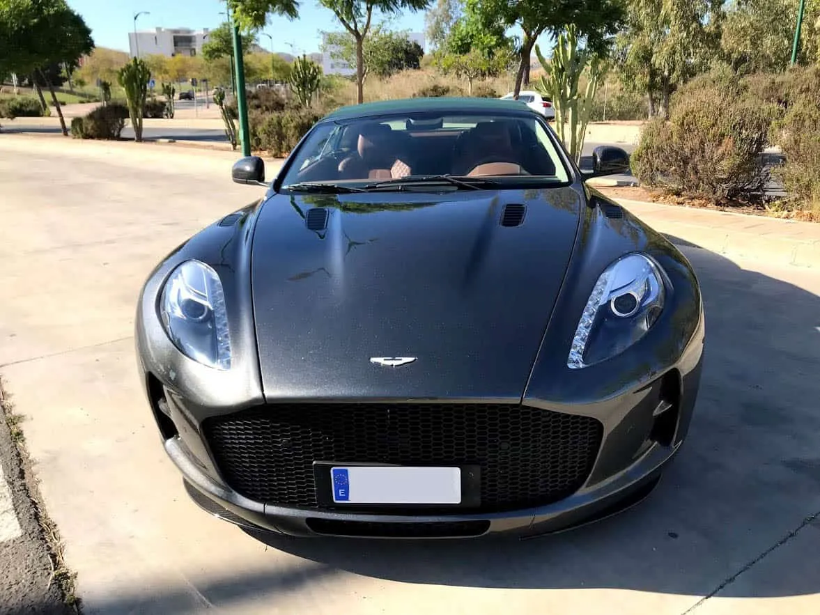 Check our price and buy Venuum body kit for Aston Martin DB9!