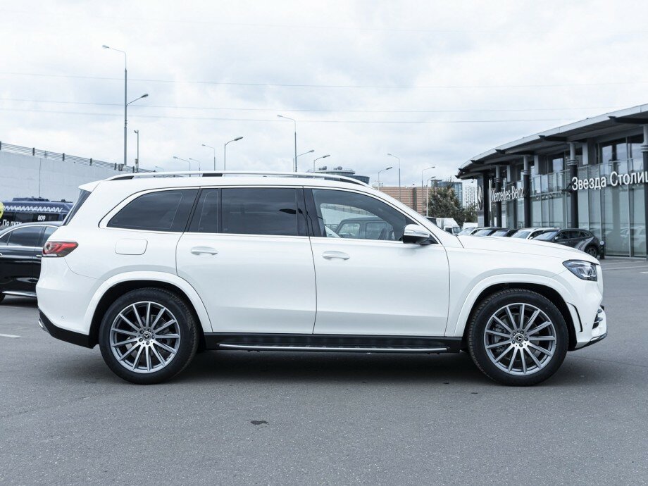 Check price and buy New Mercedes-Benz GLS 400 d (X167) For Sale