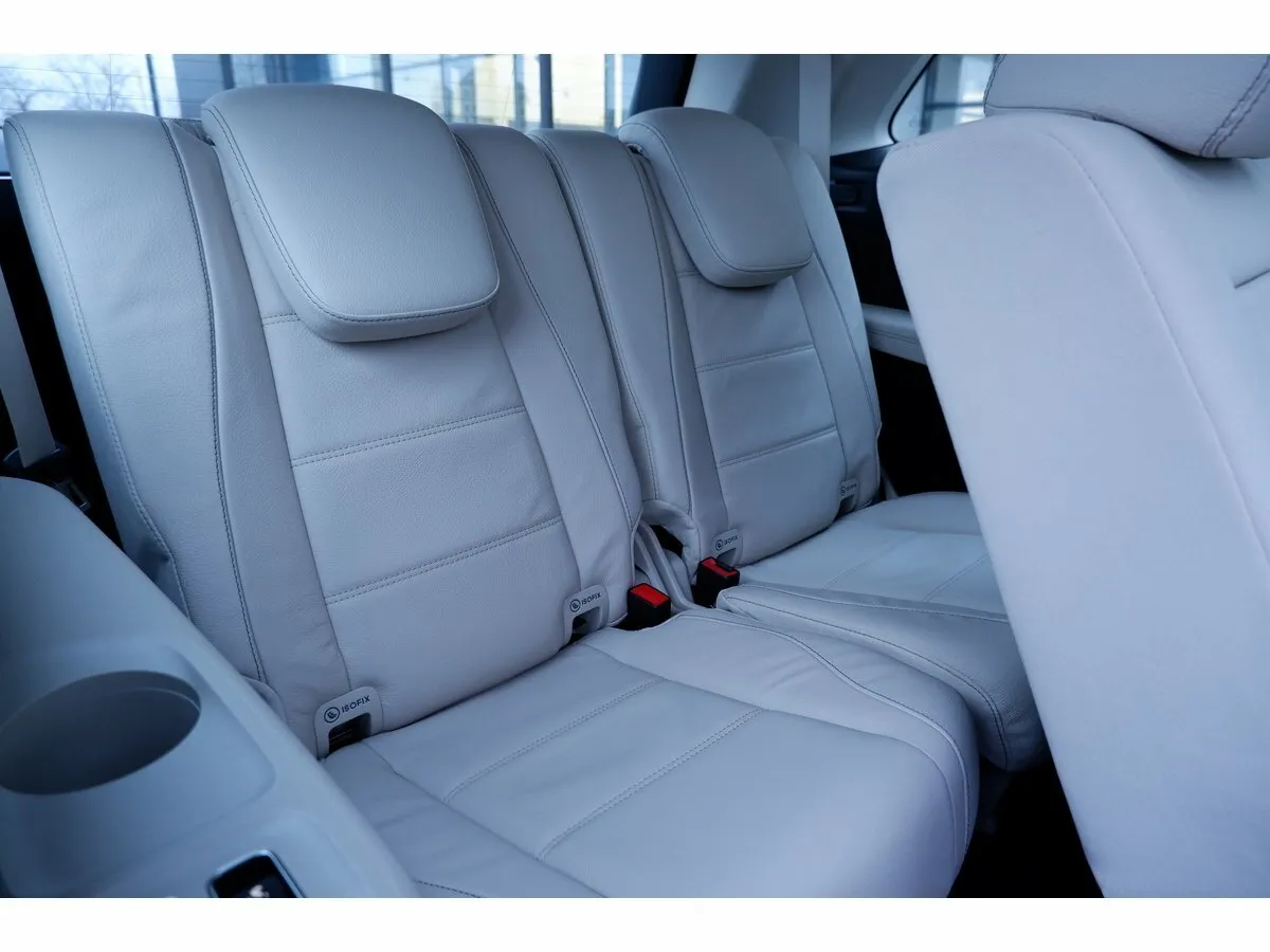 Check price and buy New Mercedes-Benz GLS 400 d (X167) For Sale