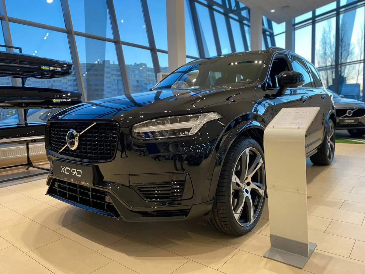 Check price and buy New Volvo XC90 Restyling For Sale