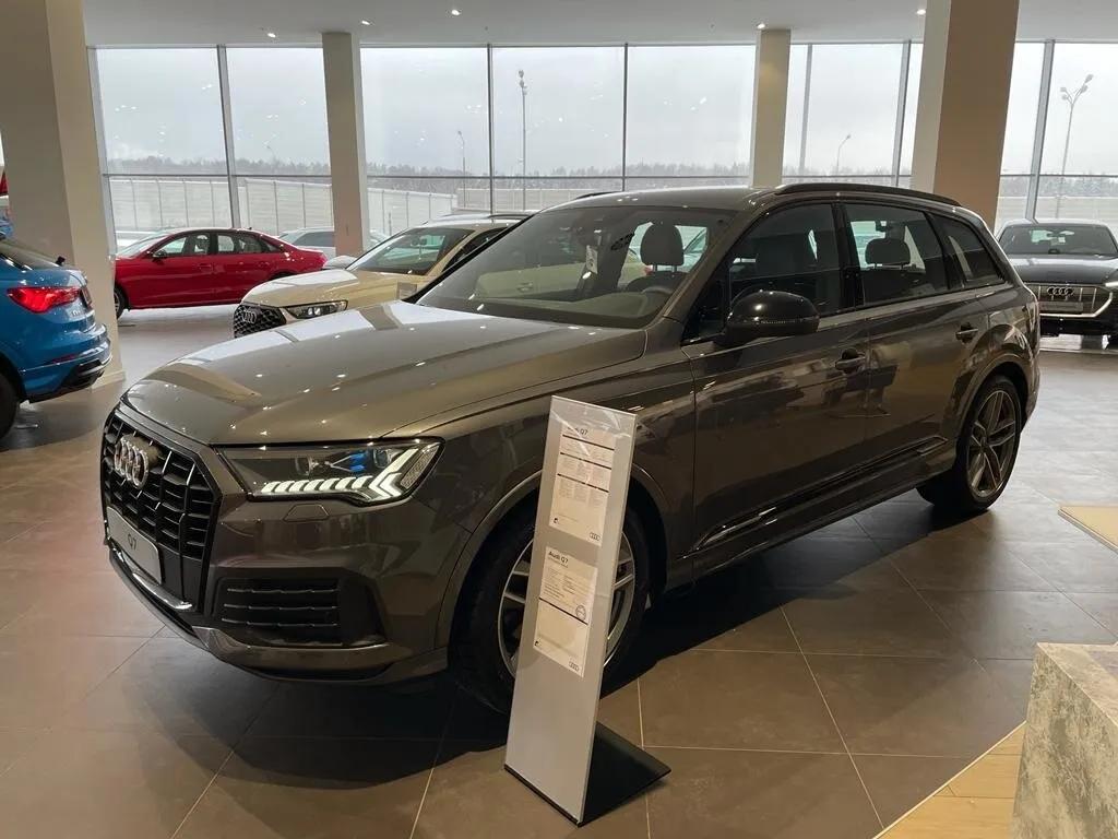 Check price and buy New Audi Q7 45 TDI (4M) Restyling For Sale