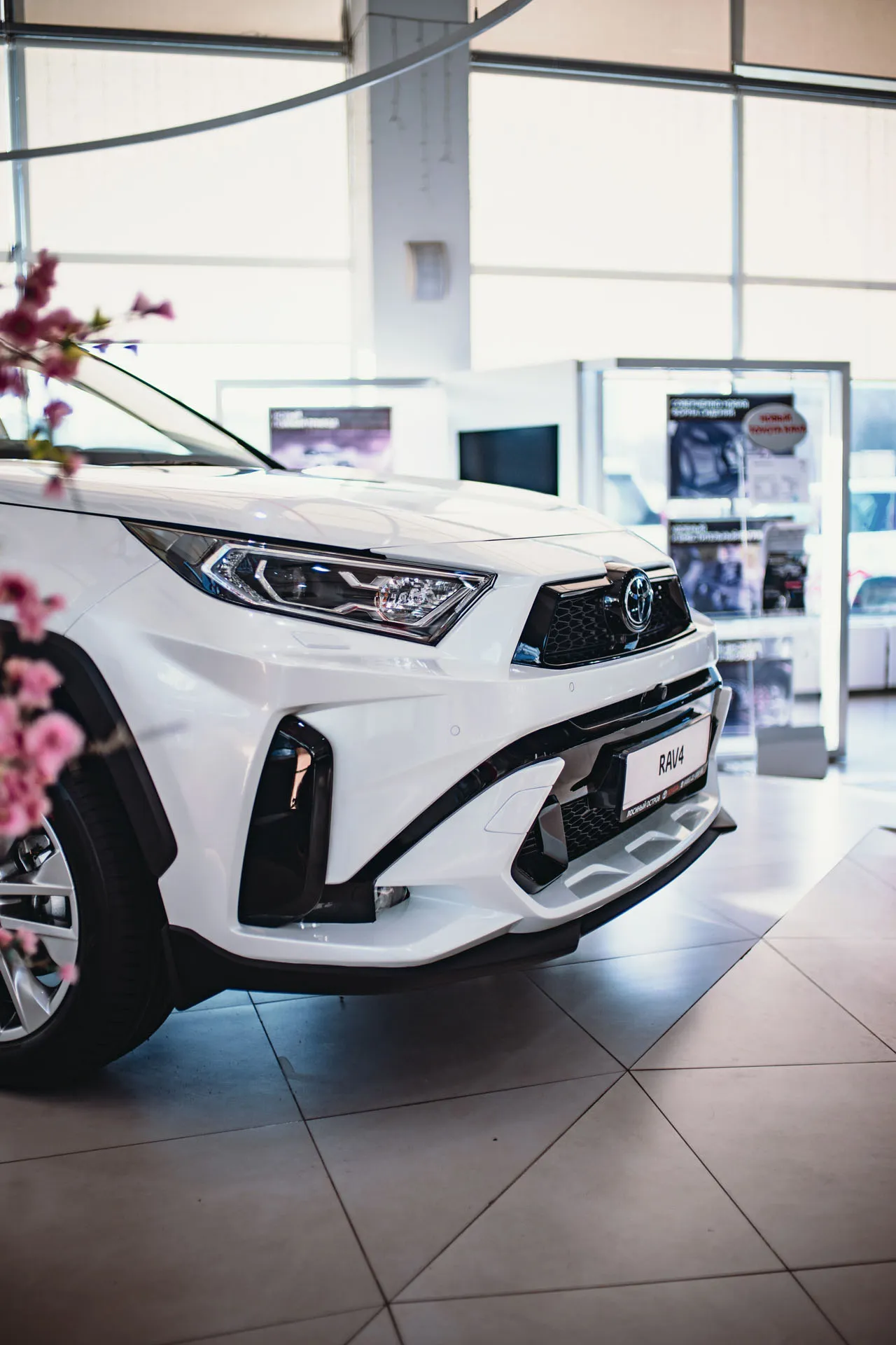 Check our price and buy an MTR Design Body kit for Toyota RAV 4