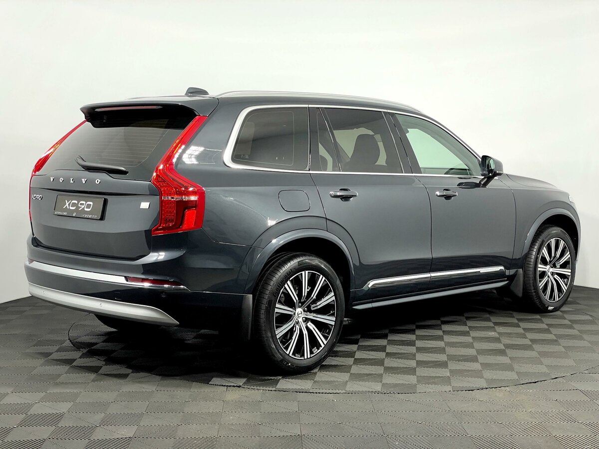 Check price and buy New Volvo XC90 Restyling For Sale