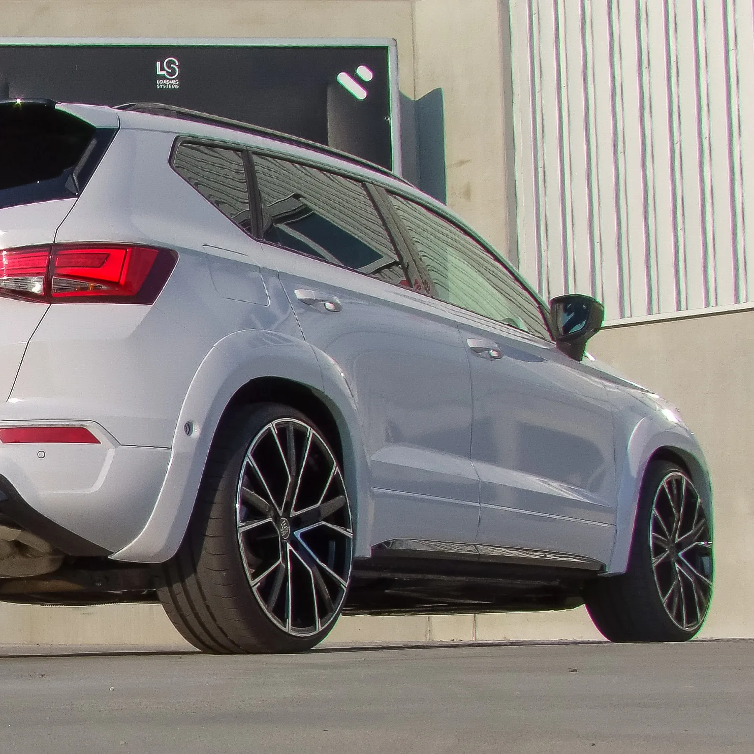 Check our price and buy JE Design body kit for Cupra Ateca 5FP!