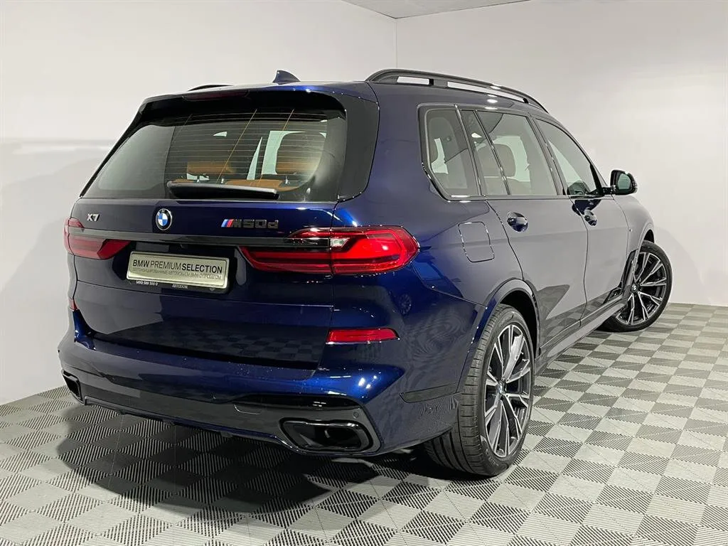 Check price and buy New BMW X7 M50d (G07) For Sale