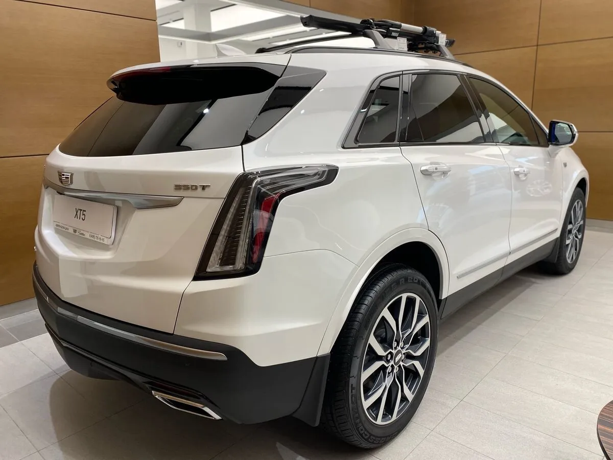Check price and buy New Cadillac XT5 Restyling For Sale