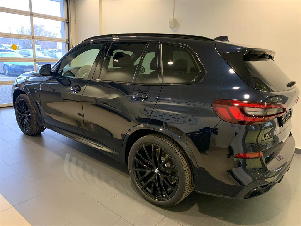 Check price and buy New BMW X5 M50d (G05) For Sale