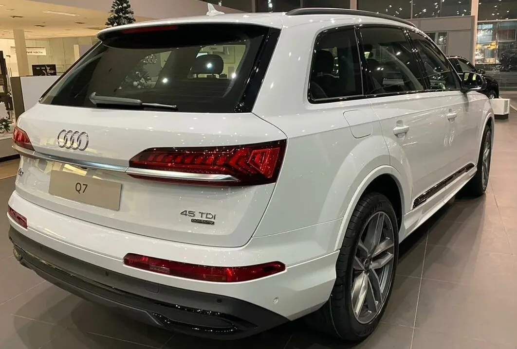 Check price and buy New Audi Q7 45 TDI (4M) Restyling For Sale