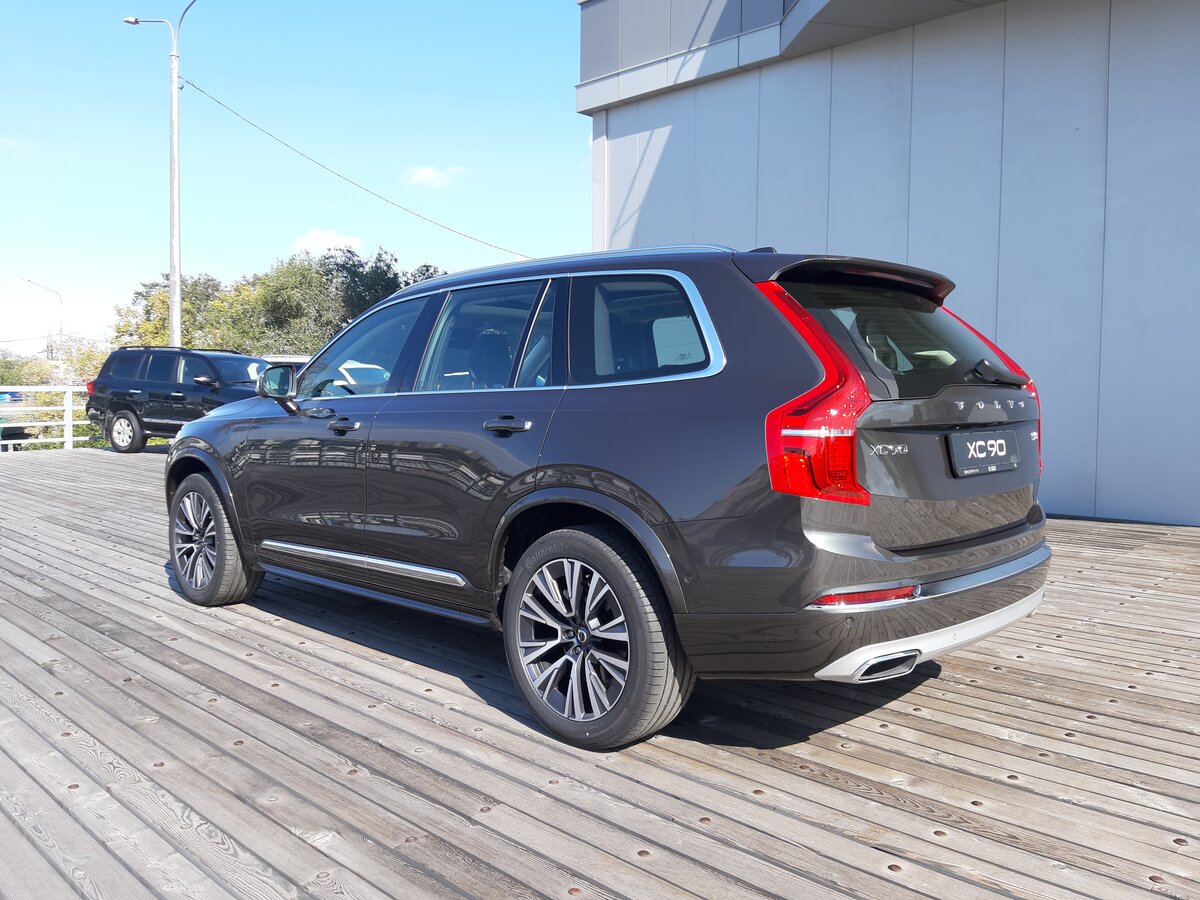 Check price and buy New Volvo XC90 Restyling For Sale