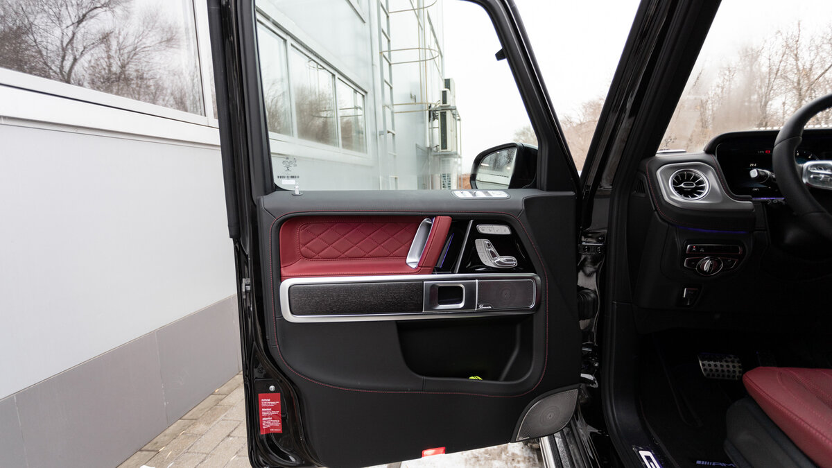 Check price and buy New Mercedes-Benz G-Class 350 d (W463) For Sale