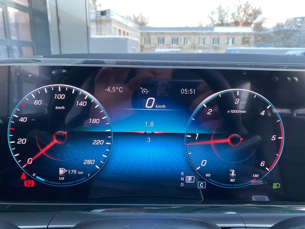 Check price and buy New Mercedes-Benz GLE 300 d (V167) For Sale