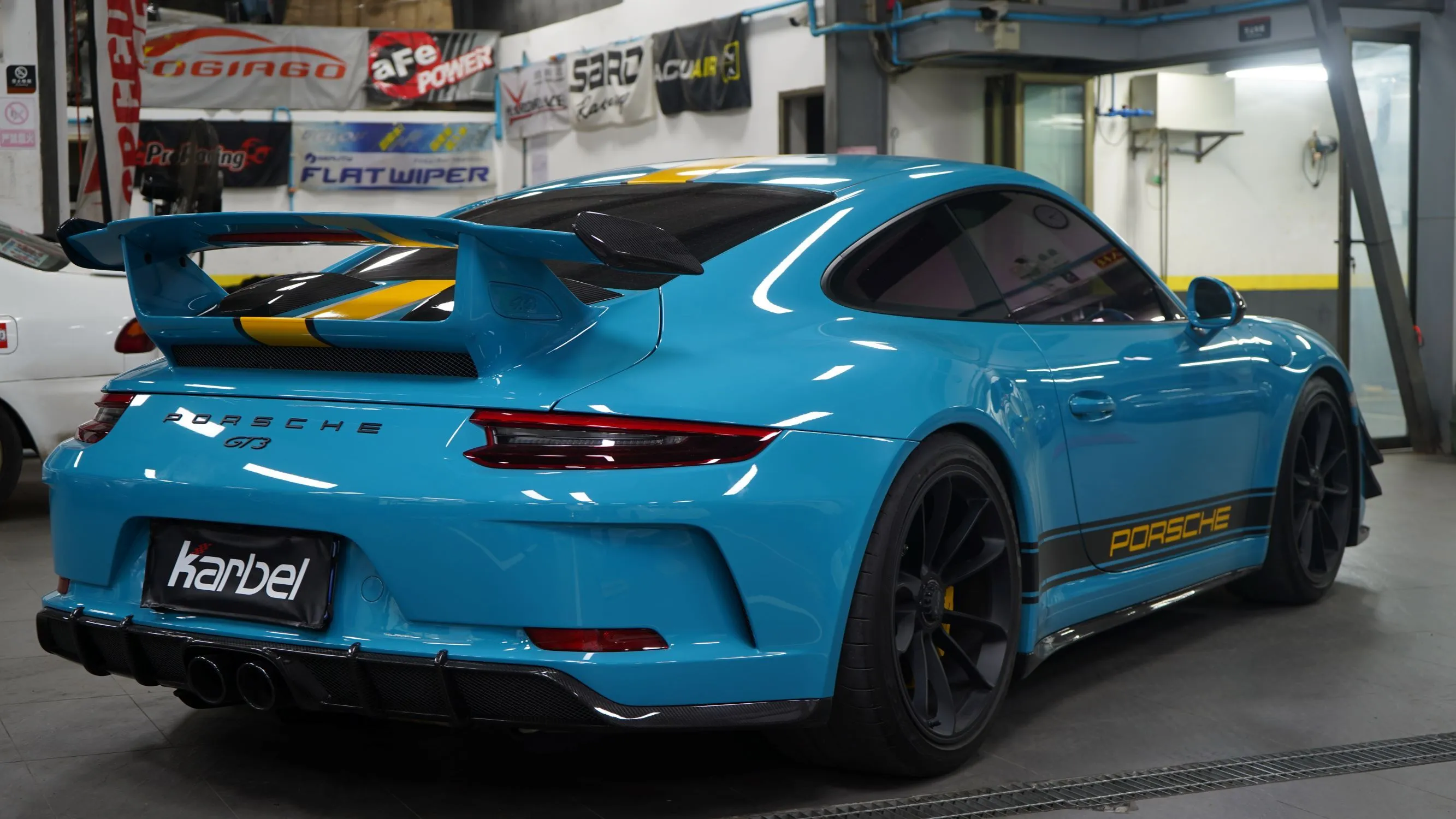 Check our price and buy a Karbel Carbon Fiber Body Kit set for Porsche 911 991.2 GT3