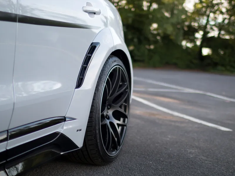 Check our price and buy Lumma CLR F body kit for Jaguar F-Pace SVR