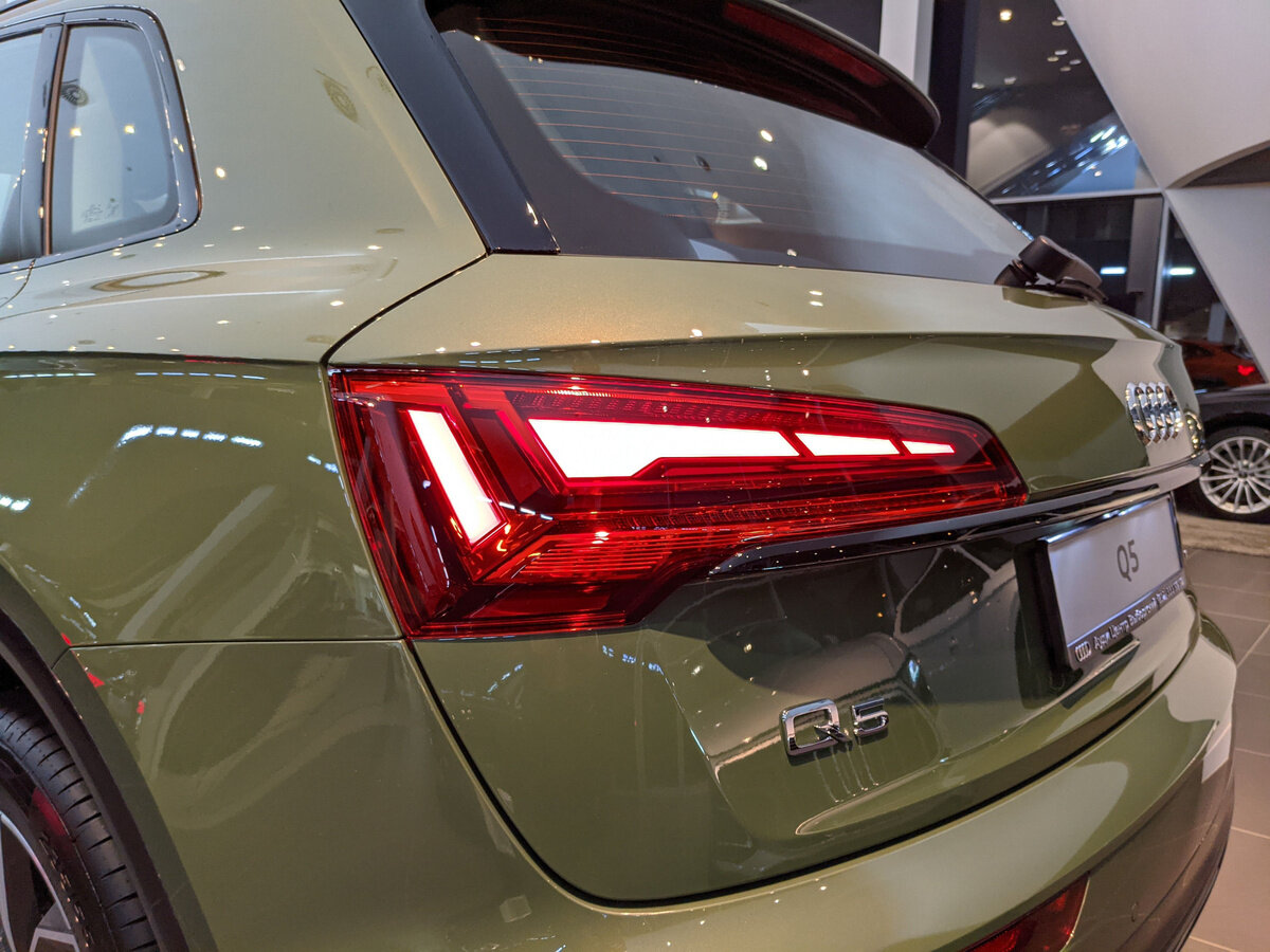 Check price and buy New Audi Q5 45 TFSI (FY) Restyling For Sale