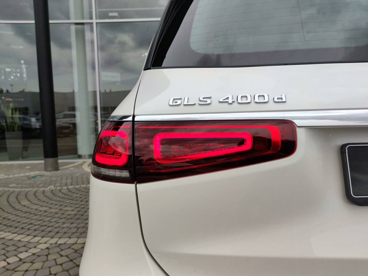 Check price and buy New Mercedes-Benz GLS 400 d (X167) For Sale