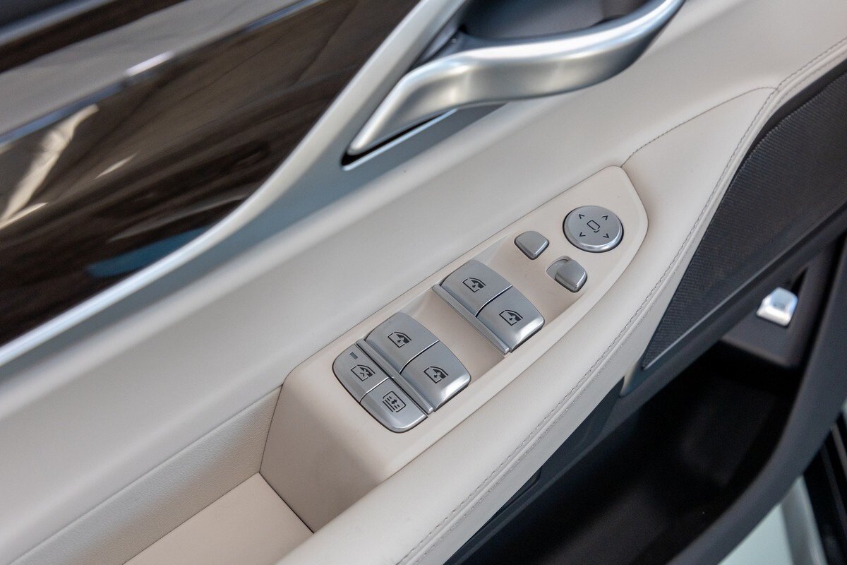 Check price and buy New BMW 7 series Long 740Ld xDrive (G11/G12) Restyling For Sale