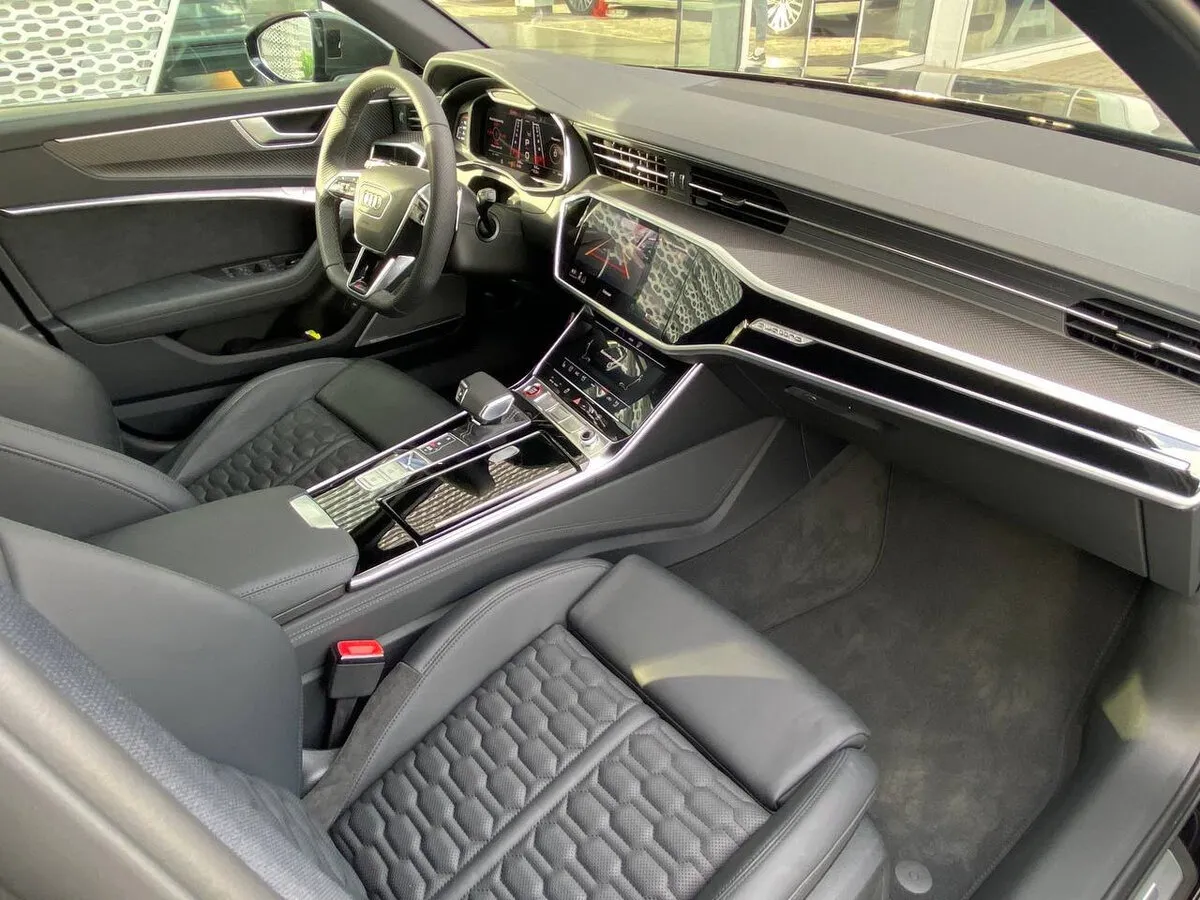 Buy New Audi RS 6 (C8)