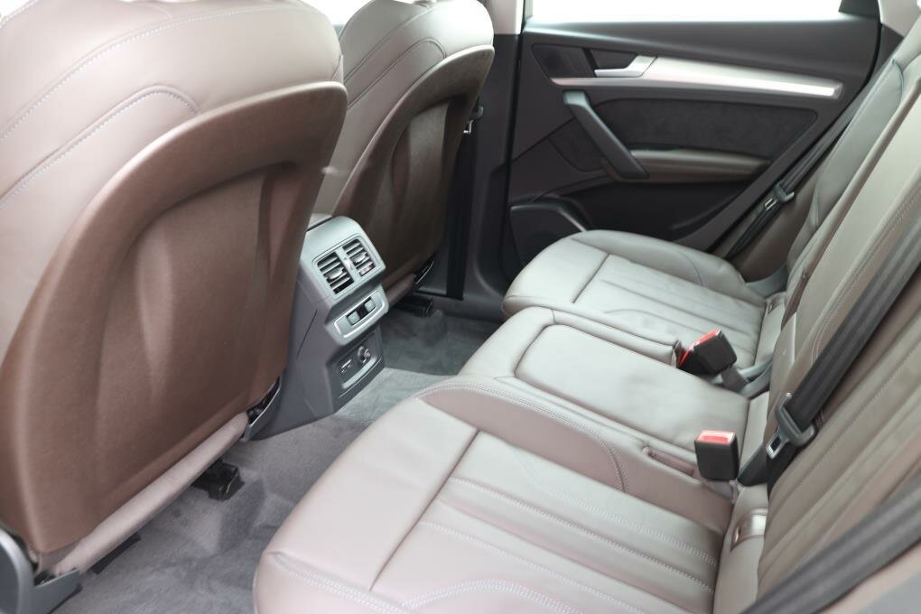Check price and buy New Audi Q5 Sportback 45 TFSI (FY) For Sale