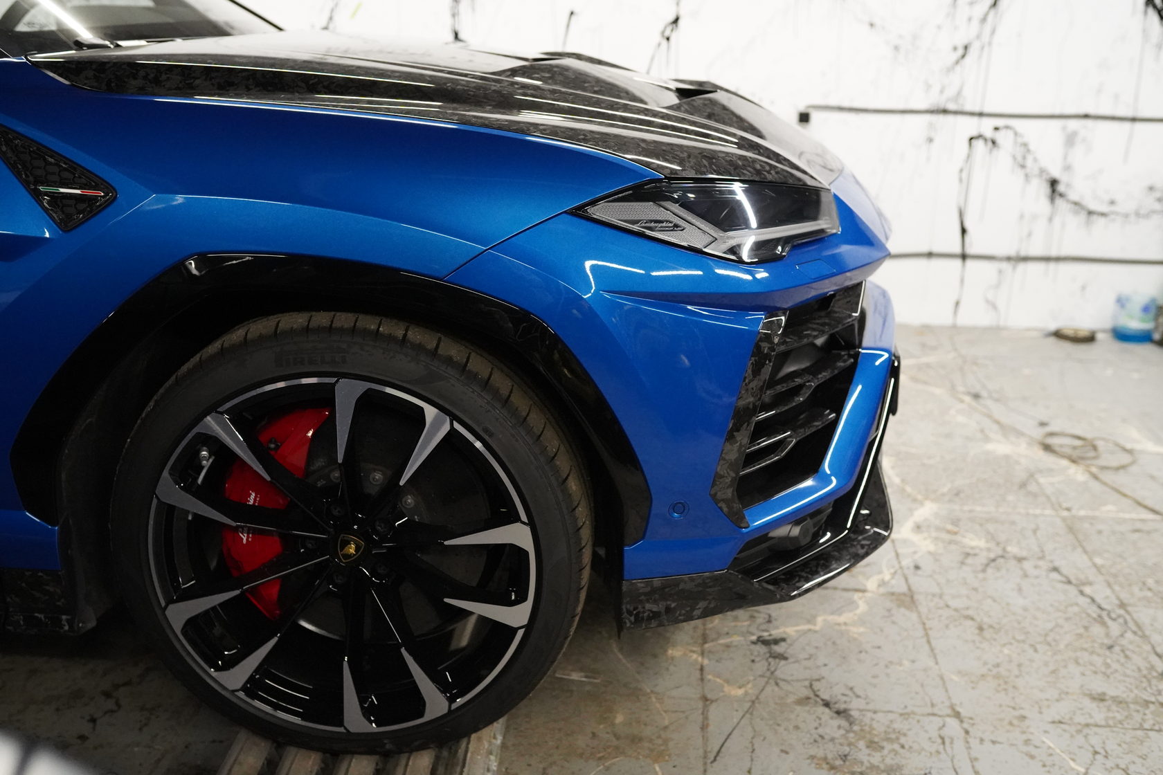 Hood Corsa Forged Carbon for Lamborghini Urus