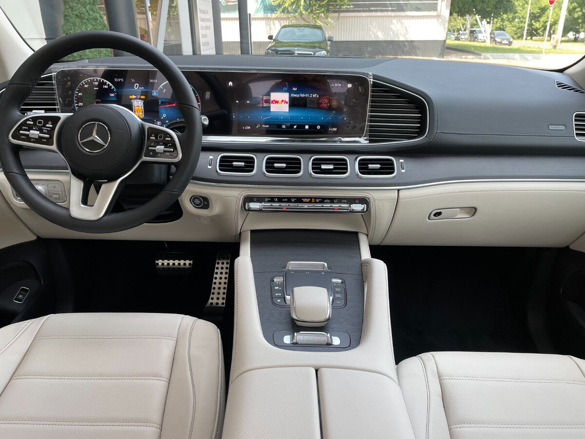 Check price and buy New Mercedes-Benz GLS 400 d (X167) For Sale